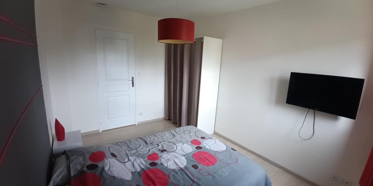Grande Maison Entiere De 120M2 Epron Esterno foto