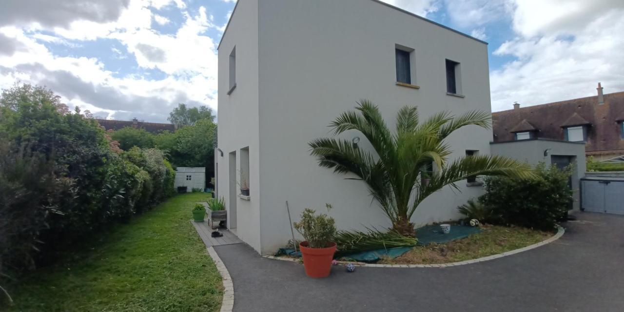Grande Maison Entiere De 120M2 Epron Esterno foto